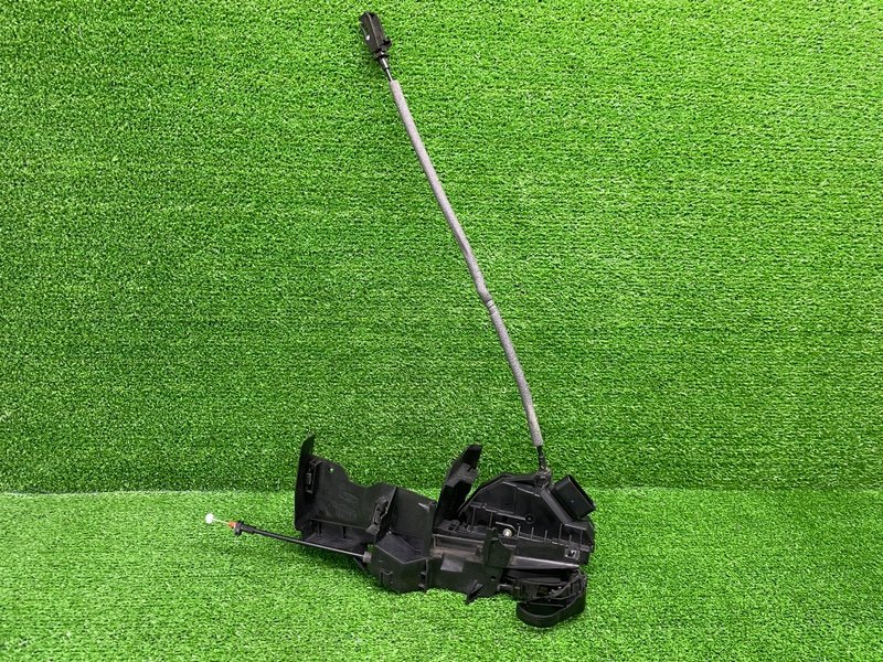 Замок двери передней правой, 1550 рублей, Москва