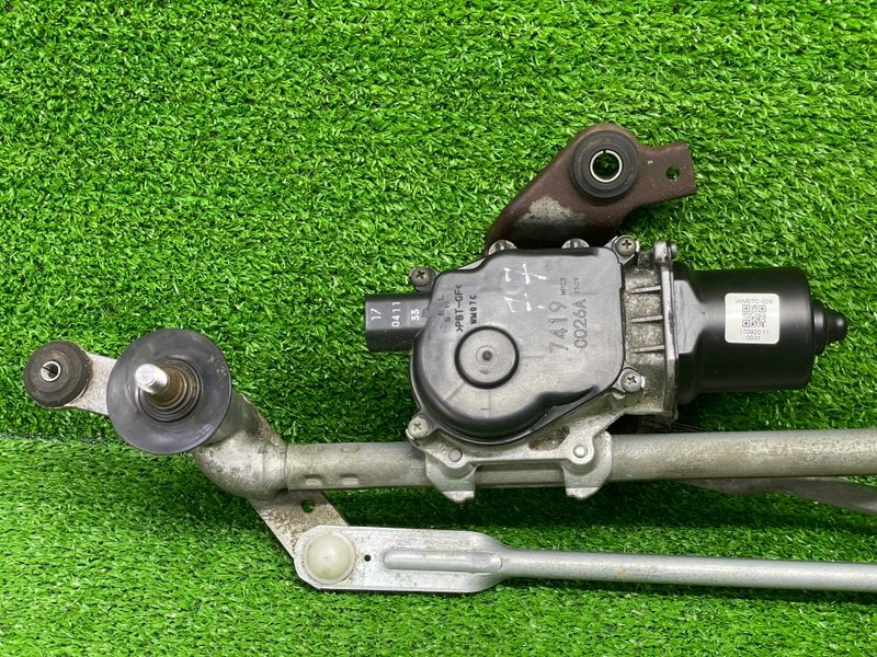 Трапеция стеклоочистителей, 2000 рублей, Москва