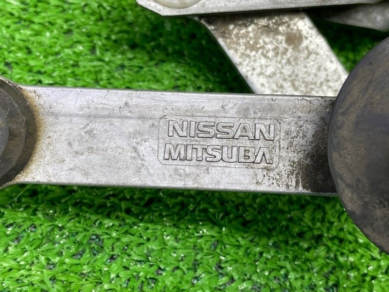 Трапеция стеклоочистителей, 2000 рублей, Москва