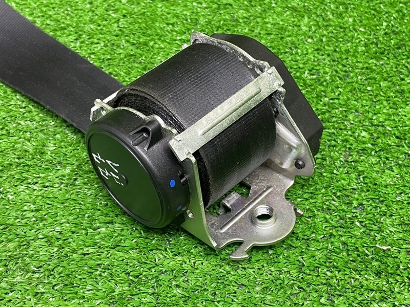 Ремень безопасности, 1000 рублей, Москва