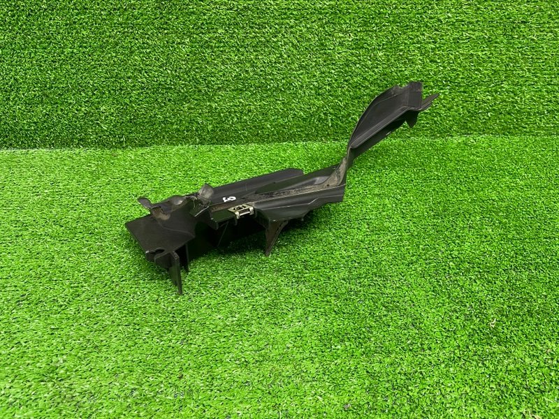 Накладка крыла, 1000 рублей, Москва