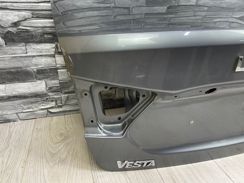 Крышка багажника, 8000 рублей, Москва