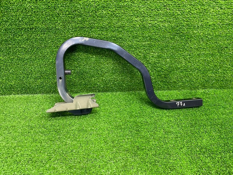 Петля крышки багажника, 1000 рублей, Москва