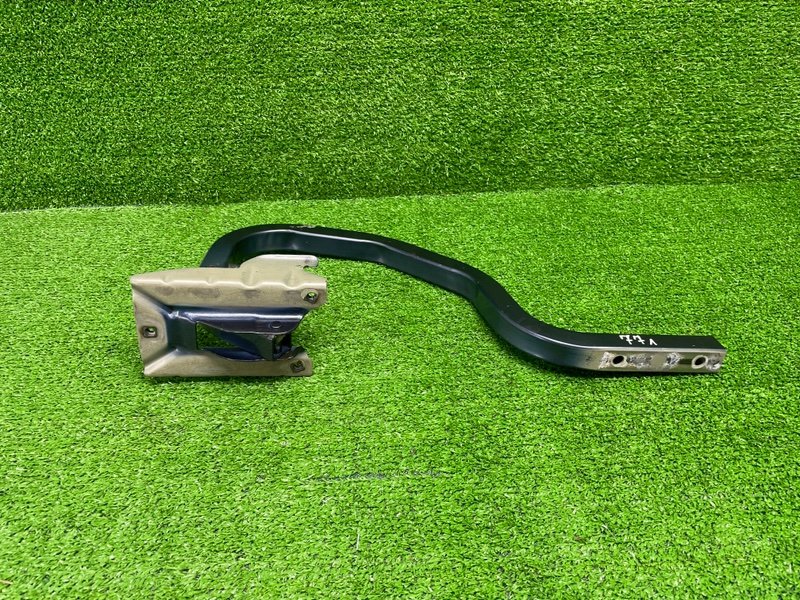 Петля крышки багажника, 1000 рублей, Москва