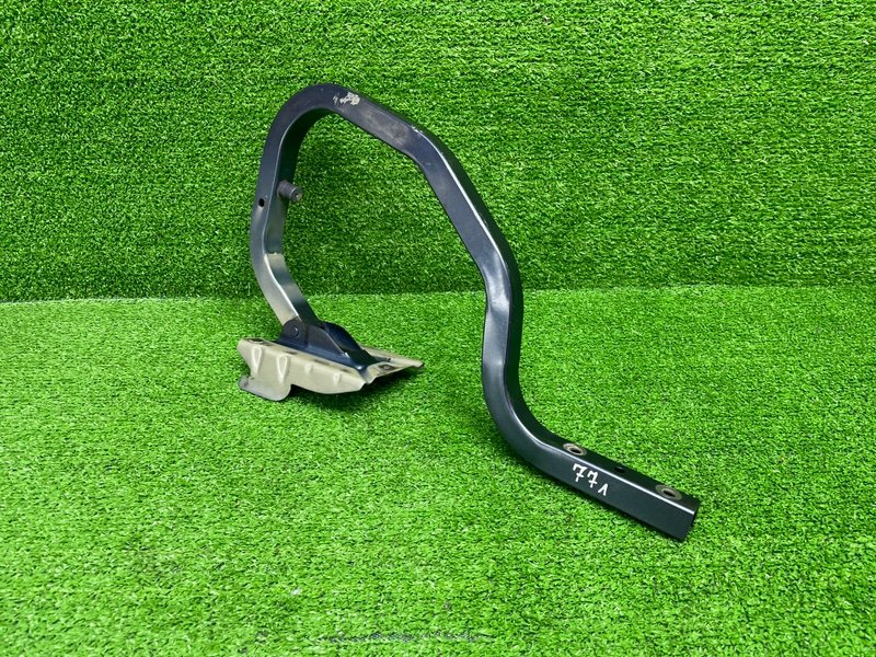 Петля крышки багажника, 1000 рублей, Москва