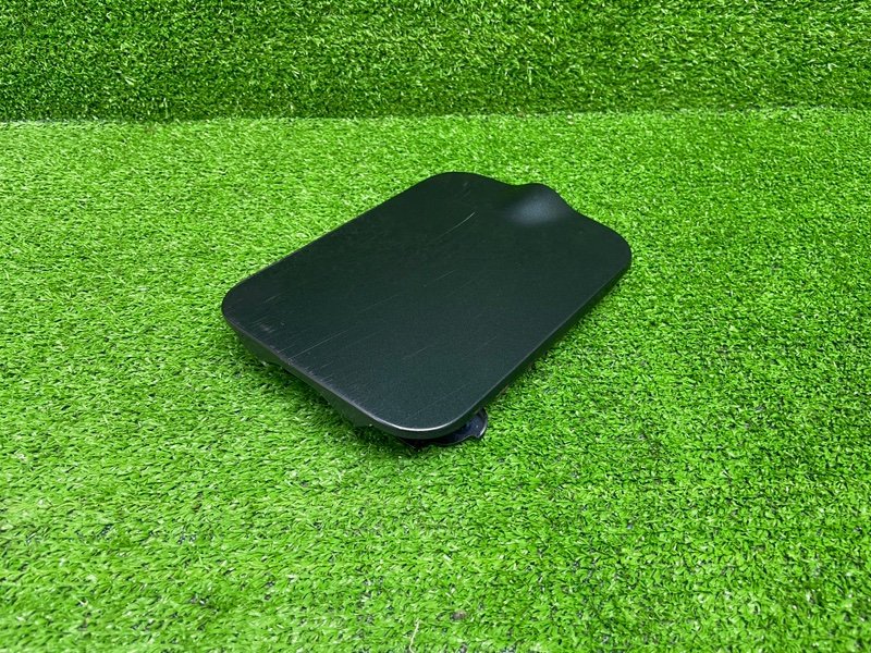 Лючок топливного бака, 1000 рублей, Москва