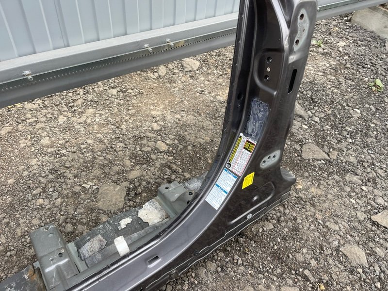 Порог со стойкой левый, 45000 рублей, Москва