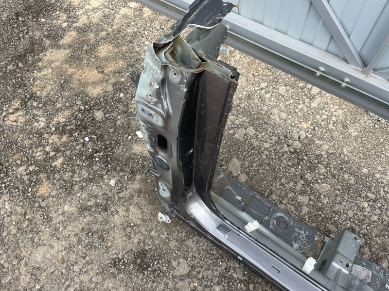 Порог со стойкой левый, 45000 рублей, Москва