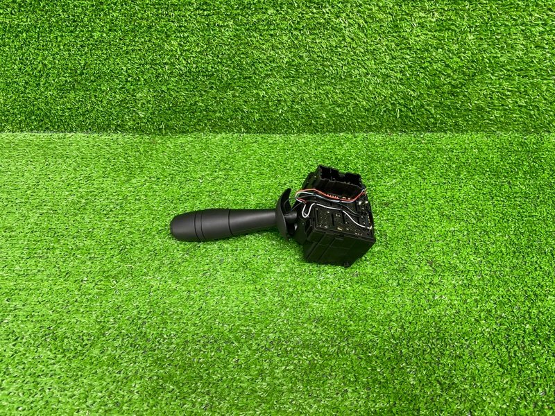 Переключатель стеклоочистителей, 2000 рублей, Москва