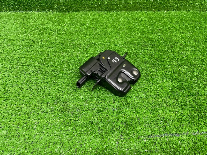 Замок багажника, 1550 рублей, Москва