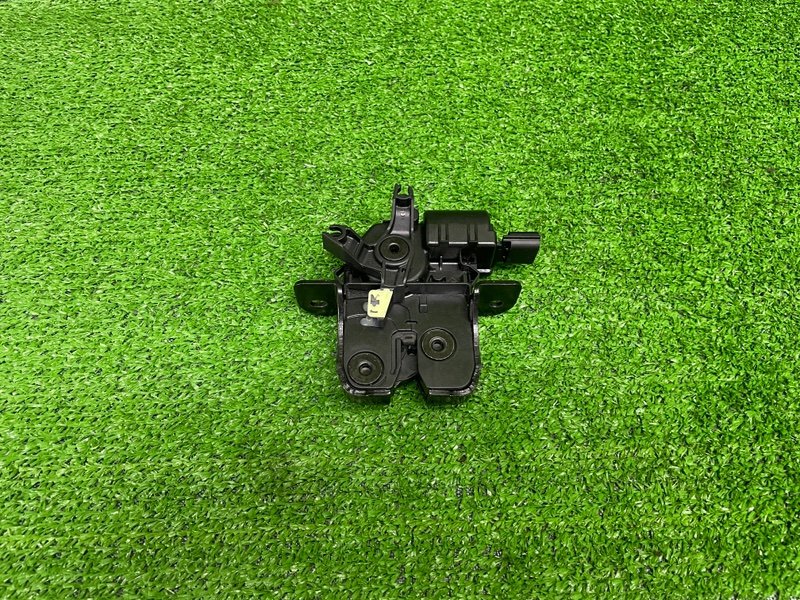 Замок багажника, 1550 рублей, Москва