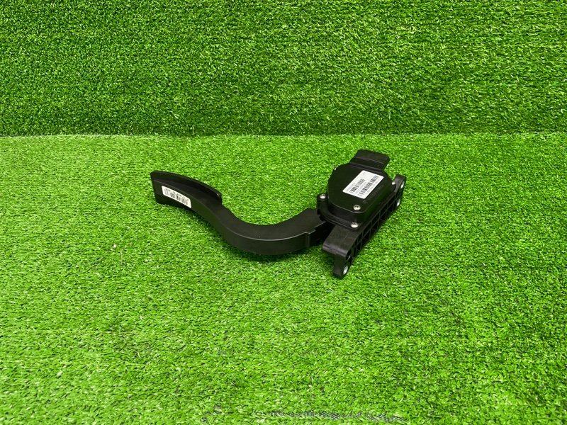 Педаль газа, 1100 рублей, Москва