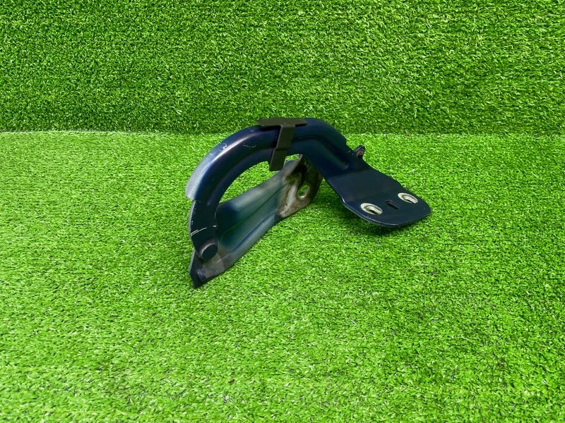 Петля капота, 1050 рублей, Москва