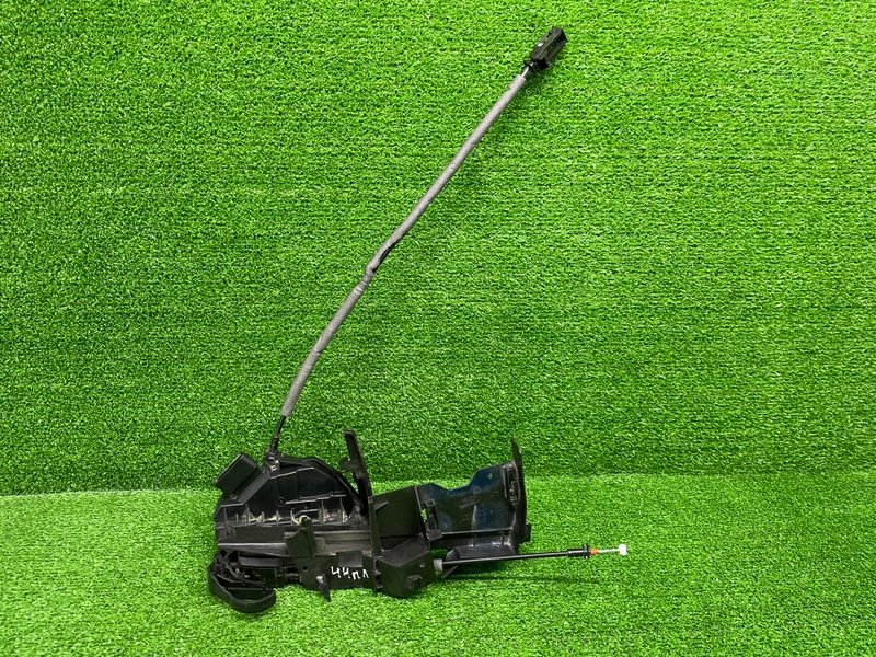 Замок двери передней левой, 2450 рублей, Москва