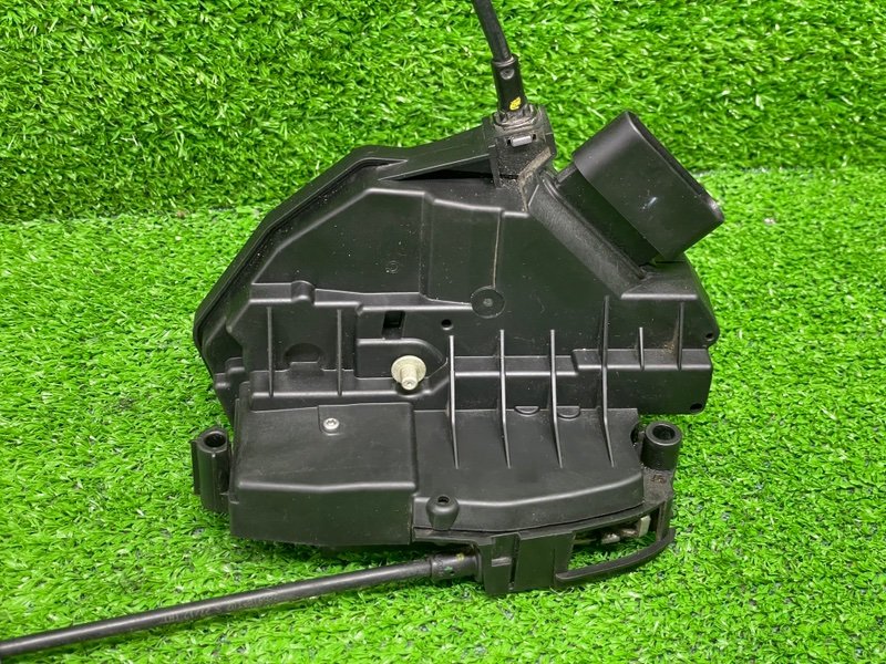 Замок двери передней правой, 1550 рублей, Москва