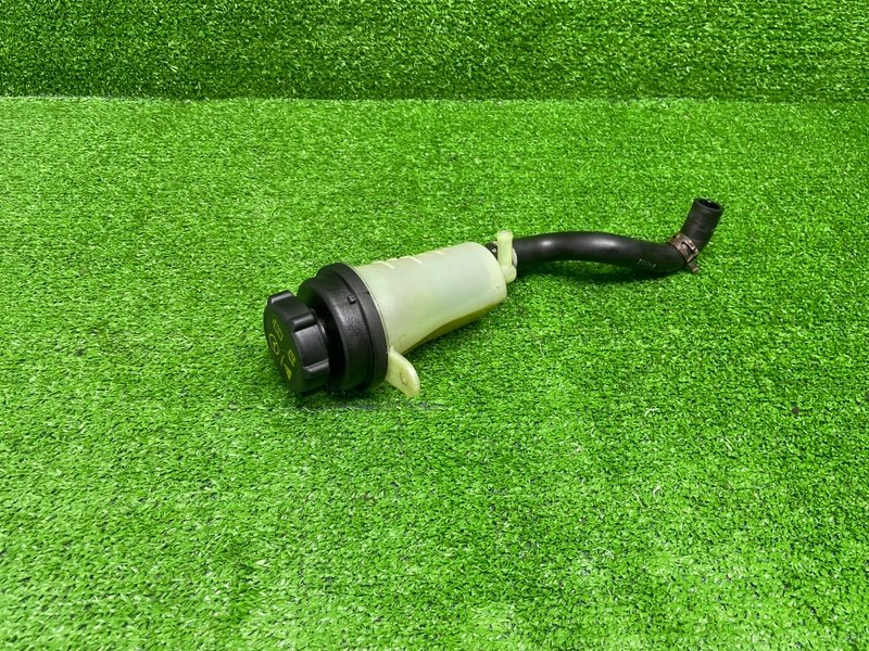 Бачок гидроусилителя руля, 2000 рублей, Москва