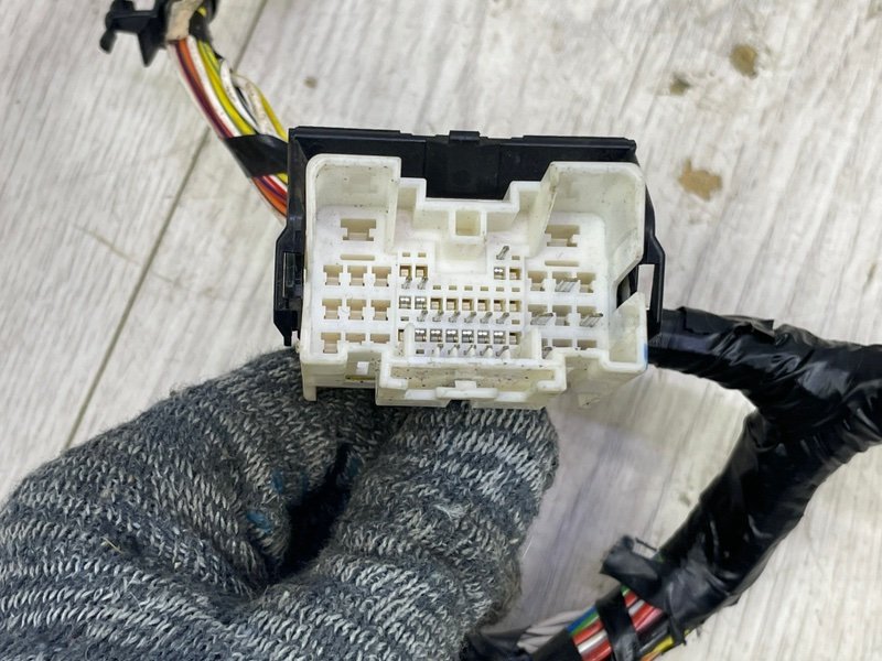 Проводка багажника, 2000 рублей, Москва