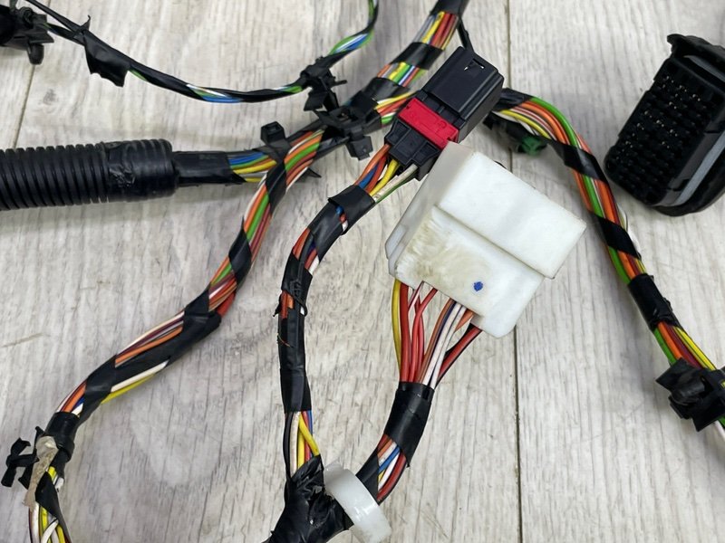 Проводка багажника, 2000 рублей, Москва