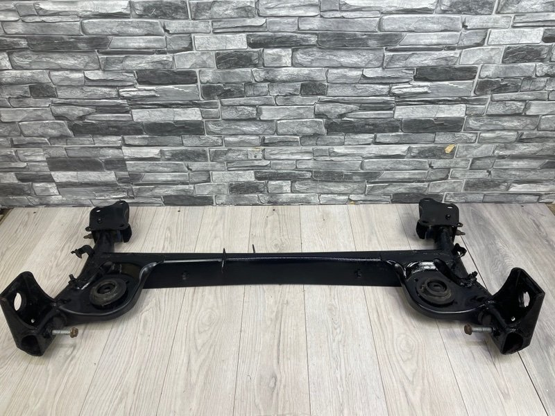 Балка задняя, 13000 рублей, Москва