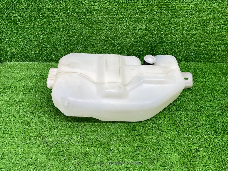 Бачок омывателя лобового стекла, 1100 рублей, Москва