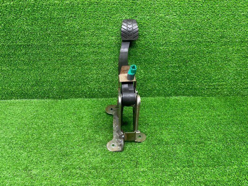 Педаль сцепления, 2600 рублей, Москва