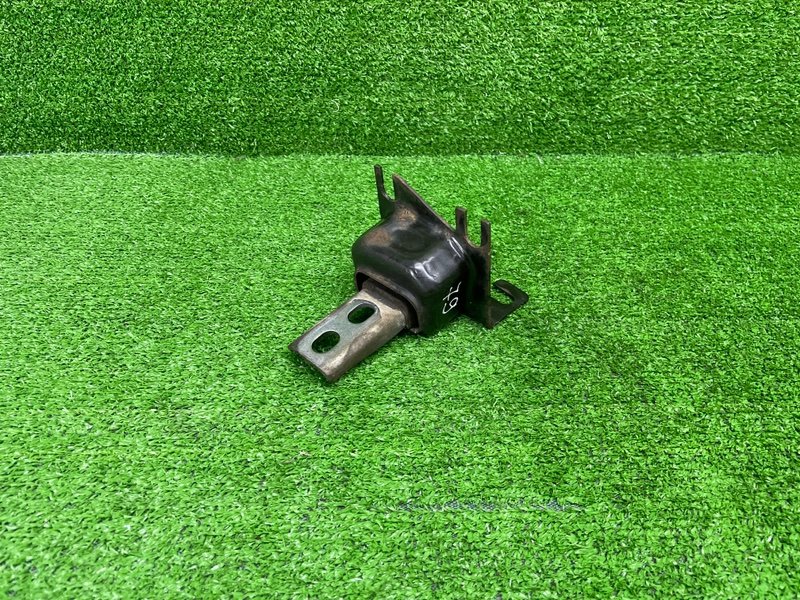 Опора двигателя, 1050 рублей, Москва