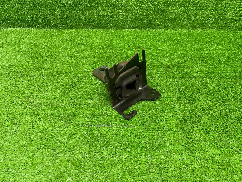 Опора двигателя, 1050 рублей, Москва