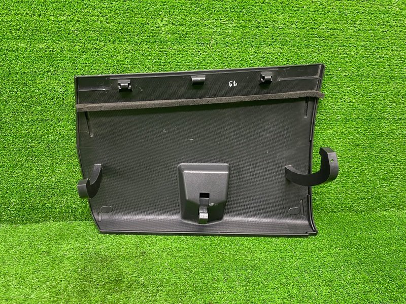 Крышка бардачка, 2000 рублей, Москва