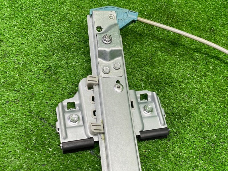 Стеклоподъемник задний, 1000 рублей, Москва