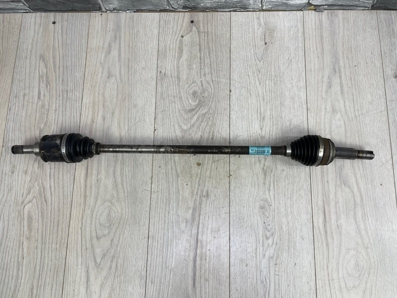 Привод задний, 25000 рублей, Москва