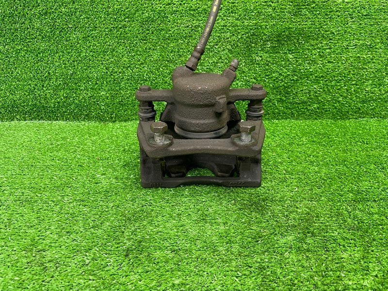 Суппорт тормозной передний правый, 2050 рублей, Москва