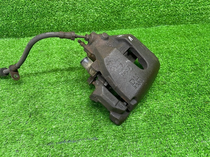 Суппорт тормозной передний правый, 1050 рублей, Москва