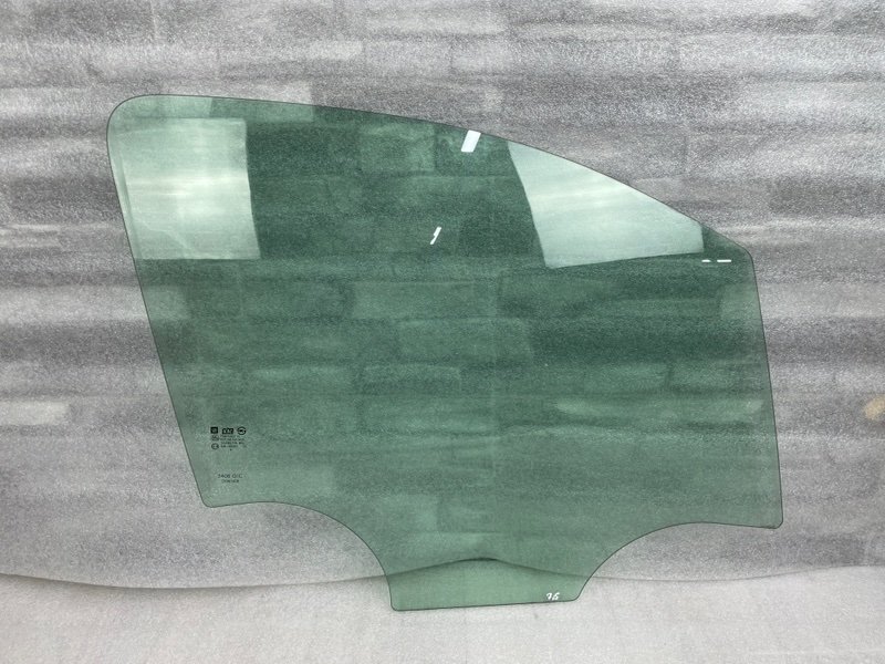 Стекло двери передней правой, 1500 рублей, Москва