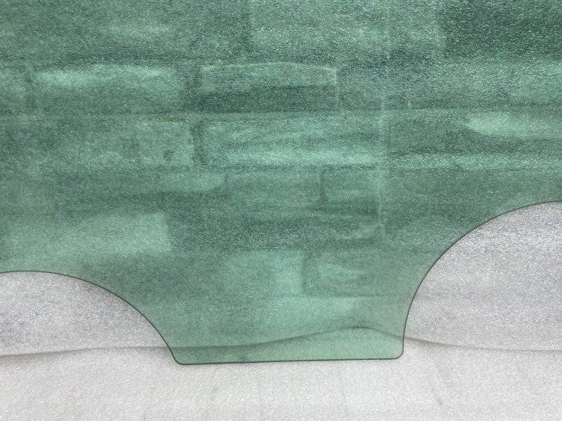 Стекло двери передней правой, 1500 рублей, Москва