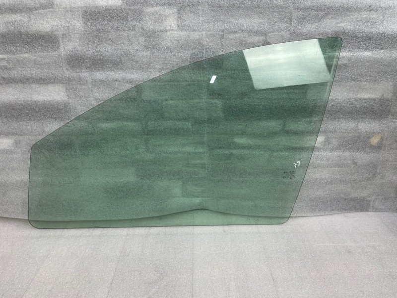 Стекло двери передней левой, 4000 рублей, Москва