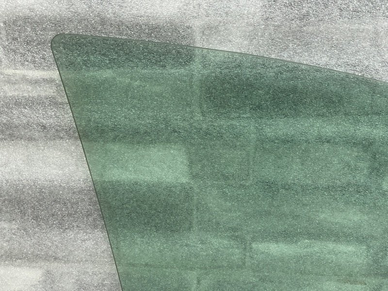 Стекло двери передней левой, 4000 рублей, Москва