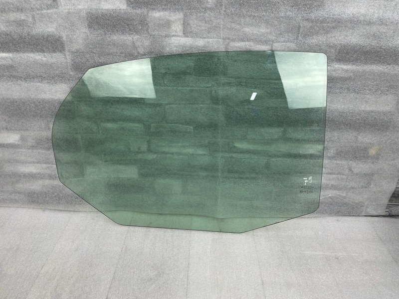 Стекло двери задней правой, 2100 рублей, Москва