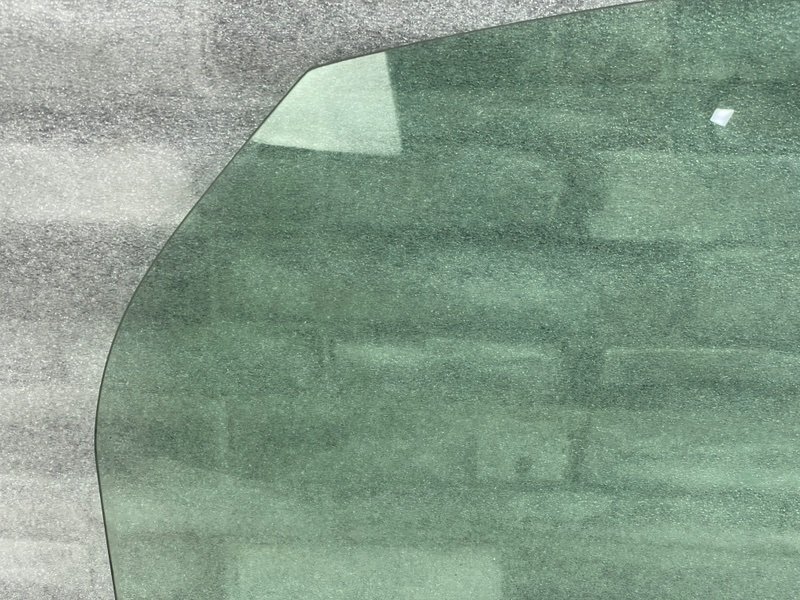 Стекло двери задней правой, 2100 рублей, Москва