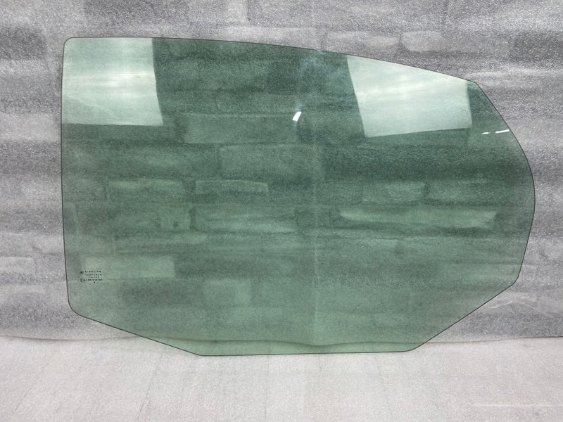Стекло двери задней левой, 2100 рублей, Москва