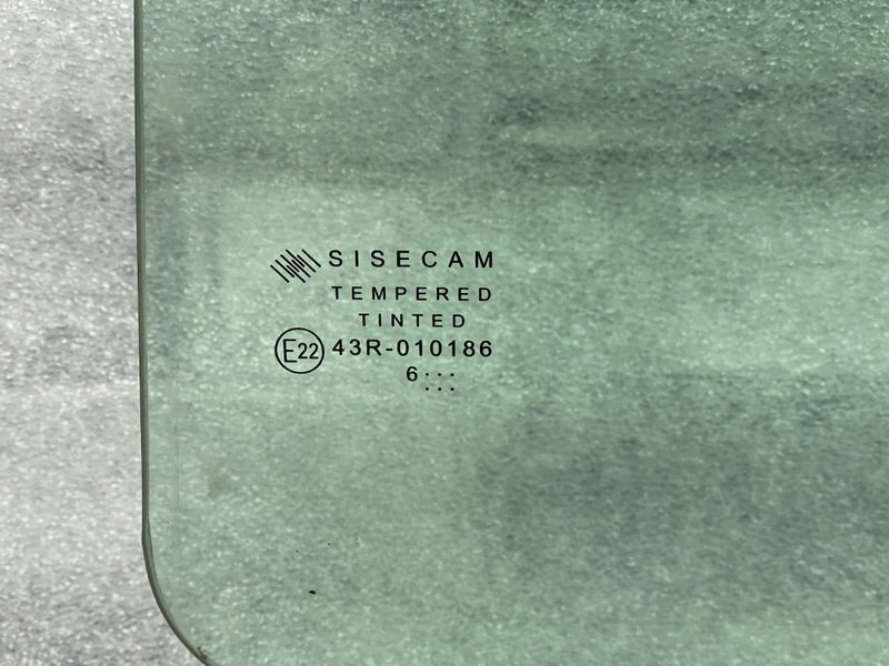 Стекло двери задней левой, 2100 рублей, Москва