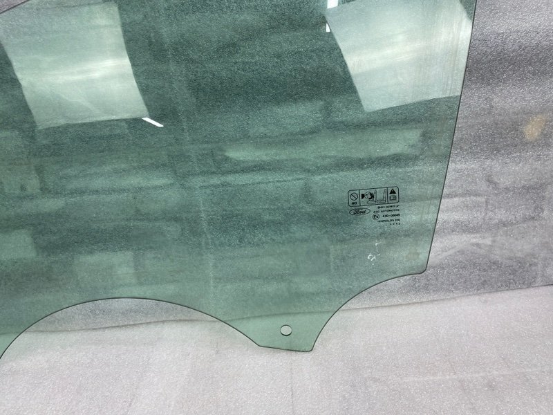 Стекло двери передней левой, 1050 рублей, Москва