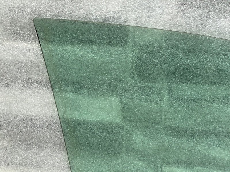 Стекло двери передней левой, 1050 рублей, Москва