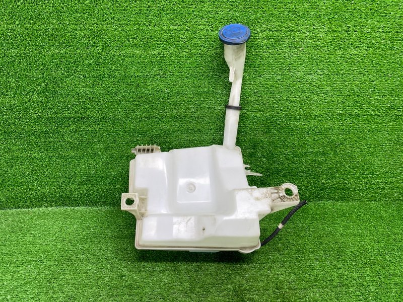 Бачок омывателя лобового стекла, 2100 рублей, Москва