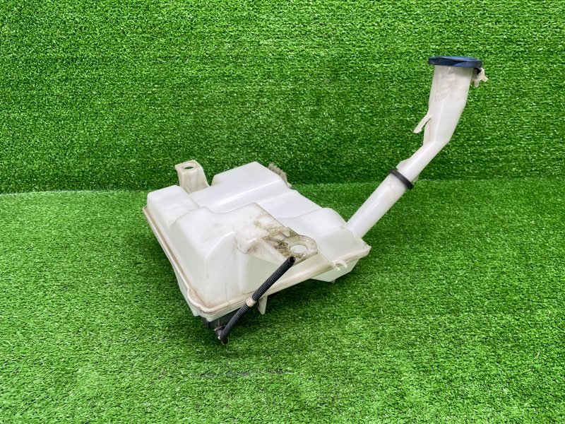 Бачок омывателя лобового стекла, 2100 рублей, Москва