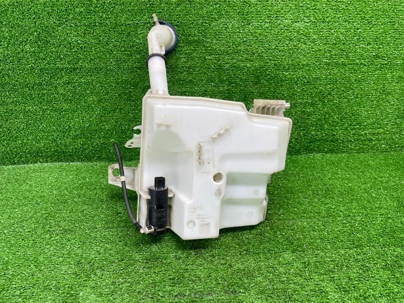 Бачок омывателя лобового стекла, 2100 рублей, Москва