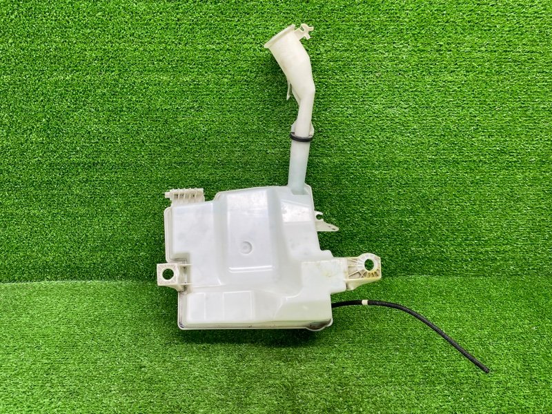 Бачок омывателя лобового стекла, 1800 рублей, Москва