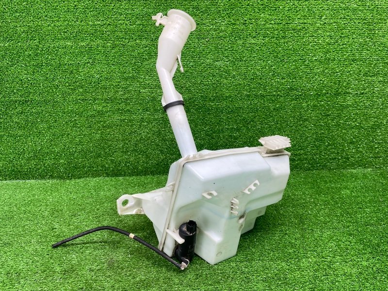 Бачок омывателя лобового стекла, 1800 рублей, Москва