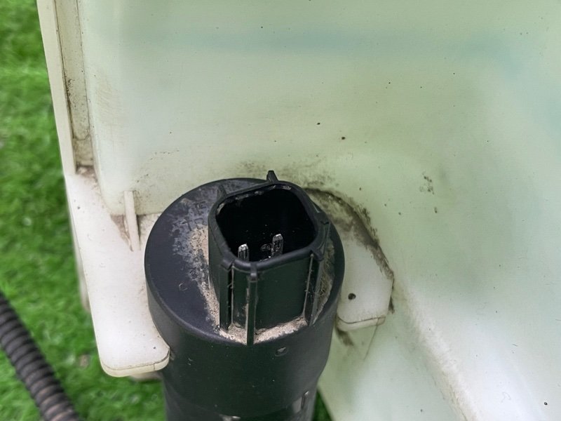 Бачок омывателя лобового стекла, 1800 рублей, Москва