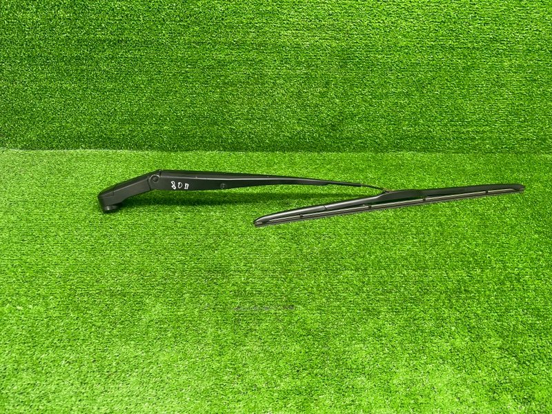 Поводок стеклоочистителя передний, 3500 рублей, Москва