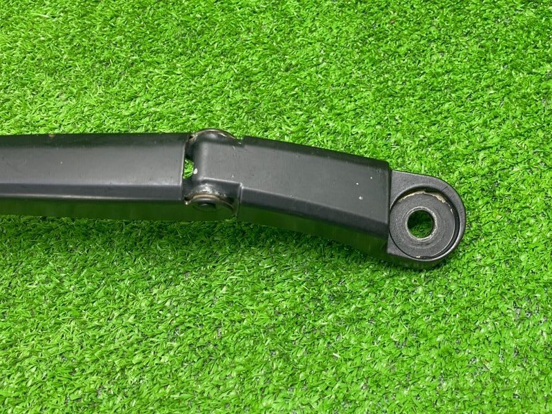 Поводок стеклоочистителя передний, 3500 рублей, Москва